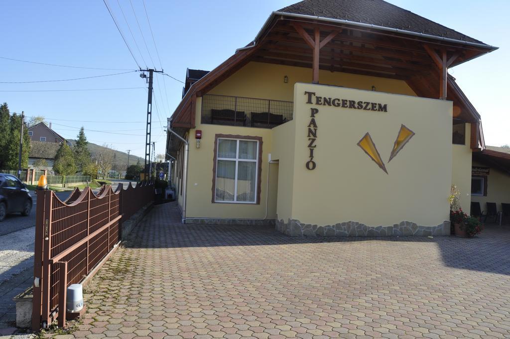 Bánk Tengerszem Panzio B&B 객실 사진